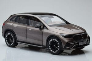 Mercedes EQE SUV X294 AMG Line Velvet Braun NZG 1:18 B66960836 Metall — Bild 6 von 8