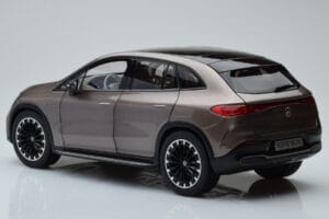 Mercedes EQE SUV X294 AMG Line Velvet Braun NZG 1:18 B66960836 Metall — Bild 7 von 8