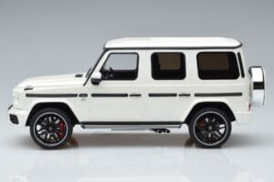 Mercedes AMG G63 W463 Weiß GT Spirit 1:18 KJ038 Metall — Bild 3 von 6
