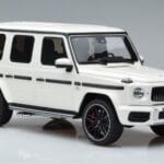 Mercedes AMG G63 W463 Weiß GT Spirit 1:18 KJ038 Metall - image 4 of 6