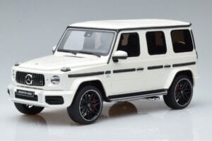 Mercedes AMG G63 W463 Weiß GT Spirit 1:18 KJ038 Metall