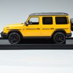 Mercedes AMG G63 W463 Gelb MotorHelix 1:18 MH018 Y Resin - image 3 of 7