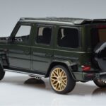 Mercedes G63 Brabus 700 Widestar W463 Grün GT Spirit 1:18 GT274 Resin - image 5 of 6