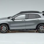 Mercedes AMG GLA 45 X156 Händler Edition GT Spirit 1:18 B66960467 Resin - image 3 of 6