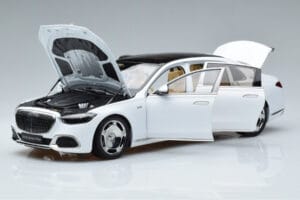 Mercedes Maybach S600 W222 V12 Biturbo Diamond Weiß Almost Real 1:18 820116 Metall — Bild 2 von 11