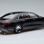 Mercedes Maybach S600 W222 V12 Biturbo Obsidian Schwarz Almost Real 1:18 - image 3 of 11