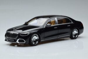 Mercedes Maybach S600 W222 V12 Biturbo Obsidian Schwarz Almost Real 1:18