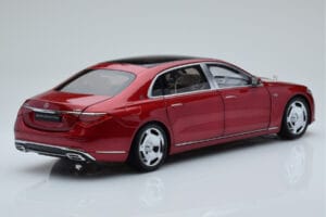 Mercedes Maybach S600 W222 V12 Biturbo Patagonia Rot Almost Real 1:18 820119 Metall — Bild 3 von 10