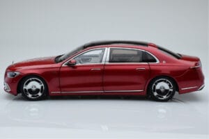 Mercedes Maybach S600 W222 V12 Biturbo Patagonia Rot Almost Real 1:18 820119 Metall — Bild 4 von 10