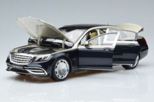 Mercedes Maybach S650 X222 Silberblau Norev 1:18 B66960615 Metall — Bild 2 von 7