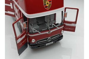 Mercedes O317 Porsche Transporter Rot CMR 1:18 CMR149 Metall — Bild 6 von 12