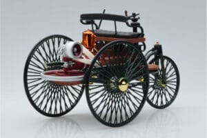 Mercedes Patent Motorwagen Grün Norev 1:18 183701 Metall — Bild 2 von 6