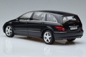 Mercedes R-Class W251 Obsidian Schwarz Minichamps 1:18 B66962325 Metall — Bild 6 von 7
