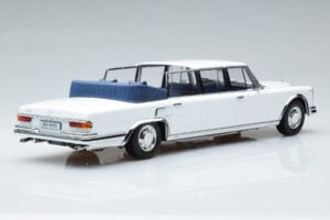 Mercedes 600 Pullman W100 Landaulet Weiß KK-Scale 1:18 KKDC181184 Metall — Bild 2 von 6