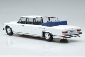 Mercedes 600 Pullman W100 Landaulet Weiß KK-Scale 1:18 KKDC181184 Metall — Bild 5 von 6
