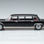 Mercedes 600 LWB Pullman W100 Schwarz MCG 1:18 MCG18187 Metall - image 3 of 6