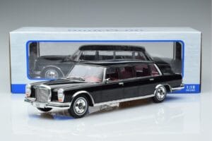Mercedes 600 LWB Pullman W100 Schwarz MCG 1:18 MCG18187 Metall — Bild 6 von 6