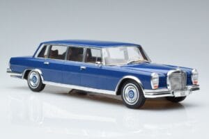 Mercedes S-Class 600 W100 LWB Pullman Dunkelblau MCG 1:18 MCG18189 Metall — Bild 4 von 6