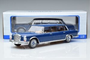 Mercedes S-Class 600 W100 LWB Pullman Dunkelblau MCG 1:18 MCG18189 Metall — Bild 6 von 6