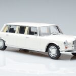 Mercedes S-Class 600 W100 LWB Pullman Weiß MCG 1:18 MCG18188 Metall - image 4 of 6