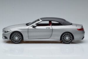 Mercedes S-Class A217 Cabriolet Grau Norev 1:18 B66960355 Metall — Bild 4 von 8