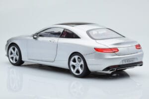 Mercedes S-Class W222 Iridium Silber Norev 1:18 B66961242 Metall — Bild 7 von 8