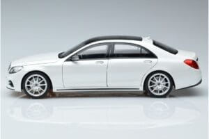 Mercedes S-Class W222 AMG Line Norev 1:18 183792 Metall — Bild 4 von 7