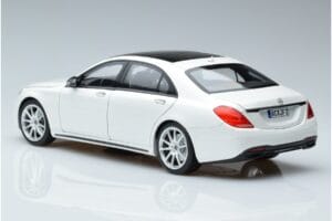 Mercedes S-Class W222 AMG Line Norev 1:18 183792 Metall — Bild 6 von 7