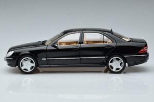 Mercedes S-Class W220 S55 AMG Limitierte Auflage Norev 1:18 183812 Metall — Bild 4 von 7