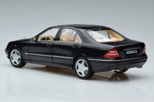 Mercedes S-Class W220 S55 AMG Limitierte Auflage Norev 1:18 183812 Metall — Bild 6 von 7