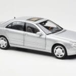 Mercedes S600 W220 Silber Metallic Norev 1:18 - image 6 of 8