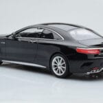Mercedes AMG S63 C217 Coupe Schwarz GT Spirit 1:18 - image 5 of 6