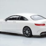 Mercedes AMG S63 C217 Coupe Weiß GT Spirit 1:18 - image 5 of 6
