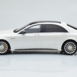 Mercedes AMG S65 W222 Weiß GT Spirit 1:18 - image 3 of 8