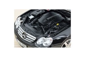 Mercedes SL500 R230 Schwarz Norev 1:18 183840 Metall — Bild 7 von 8