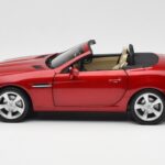 Mercedes SLK R172 Designo Zirkon Rot Minichamps 1:18 - image 4 of 8