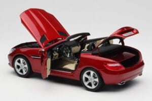 Mercedes SLK R172 Designo Zirkon Rot Minichamps 1:18 B66960513 Metall — Bild 5 von 8