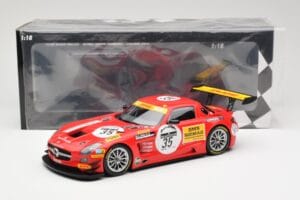 Mercedes SLS AMG GT3 #35 Team Black Falcon T. Heyer / Jafer / Lemeret 24 Hours of Spa 2011 Minichamps 1:18 151113135 Metall — Bild 6 von 6