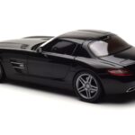 Mercedes SLS AMG Obsidian Schwarz Metallic Minichamps 1:18 - image 6 of 7