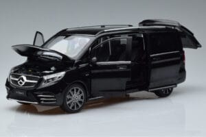 Mercedes V-Class W447 V260L Schwarz OEM 1:18 QALCN89911150 Metall — Bild 2 von 8