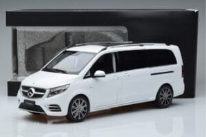 Mercedes V-Class W447 V260L Weiß OEM 1:18 QALCN89911149 Metall — Bild 8 von 8