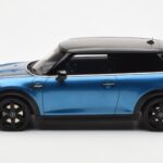 Mini Cooper S F56 Island Blau Otto 1:18 - image 3 of 6