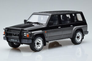 Nissan Patrol GR Y60 Grau Otto 1:18