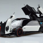 Pagani Zonda Cinque Weiss Benny Almost Real 1:18 - image 2 of 12