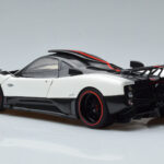 Pagani Zonda Cinque Weiss Benny Almost Real 1:18 - image 7 of 12