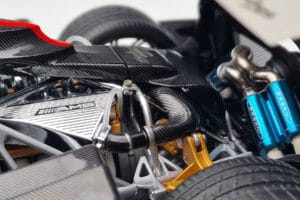 Pagani Zonda Cinque Weiss Benny Almost Real 1:18 850601001 Metall — Bild 10 von 12