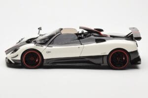 Pagani Zonda Cinque Roadster Weiß Benny Almost Real 1:18 850611001 Metall — Bild 4 von 8