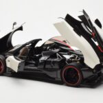 Pagani Zonda Cinque Roadster Weiß Benny Almost Real 1:18 - image 5 of 8