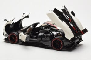 Pagani Zonda Cinque Roadster Weiß Benny Almost Real 1:18 850611001 Metall — Bild 5 von 8