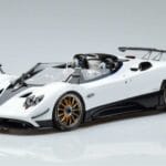 Pagani Zonda HP Barchetta Carbon Fiber Weiß LCD 1:18 LCD18009 WH Metall